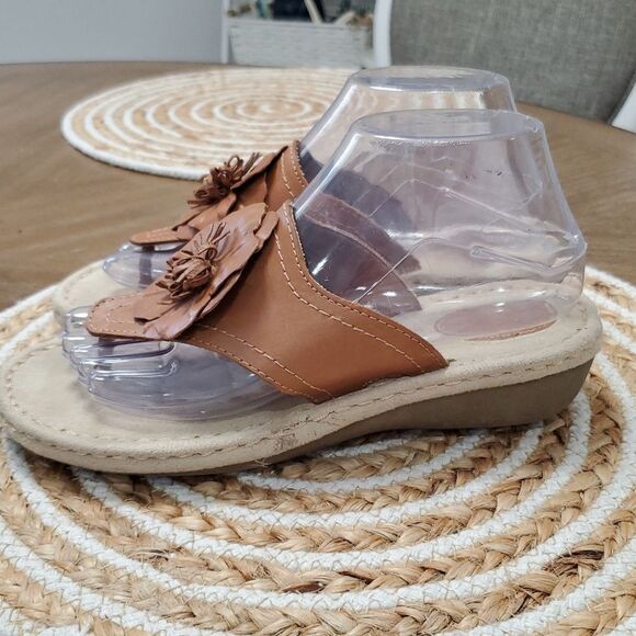 Croft & Barrow Sole Sense-ability Tan Leather Flower Sandals  Boho Hippie,size 7 - Picture 4 of 10